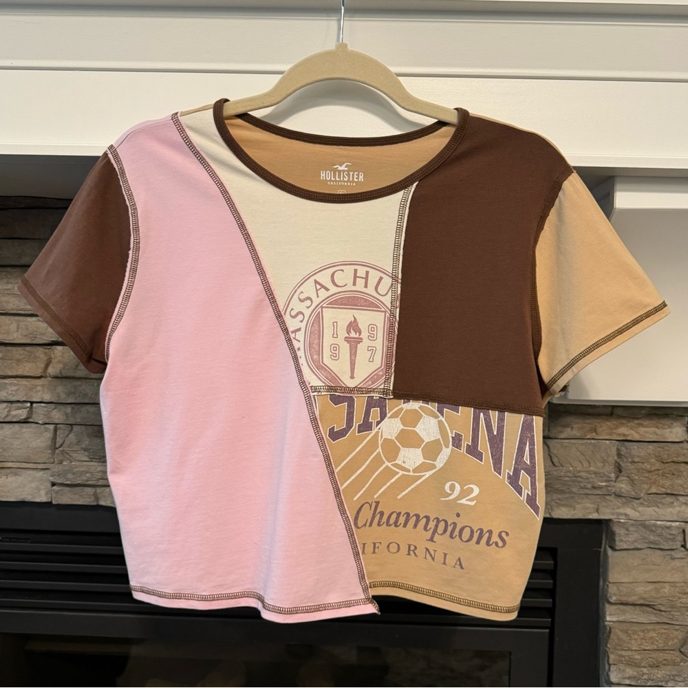 New Without Tags Hollister Patch Design Crop Top. Size XL